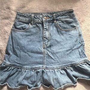 Brandy Melville Blue Denim Skirt with Ruffles - Blue